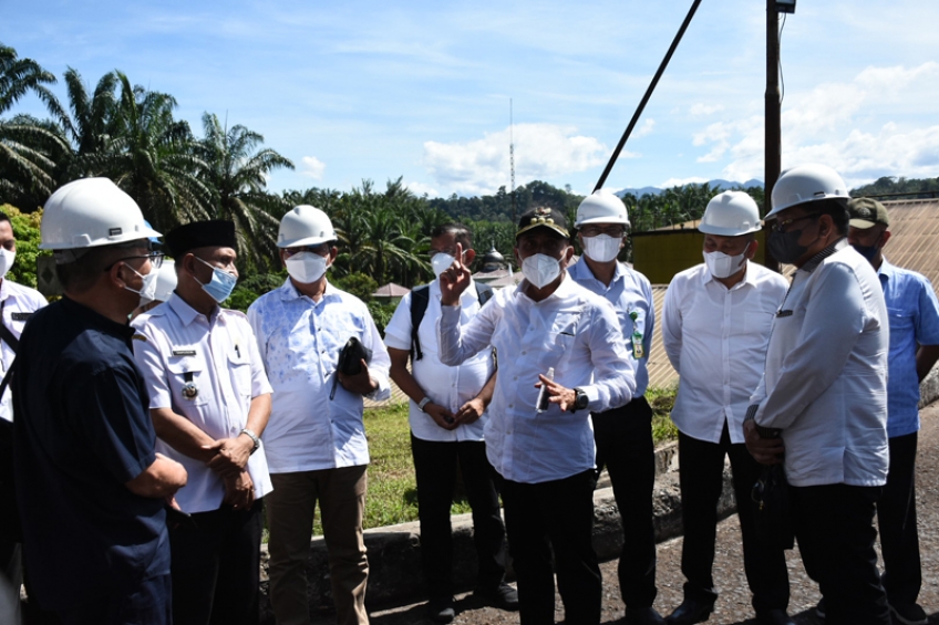 Gubernur Prihatin Punya Belasan Ribu Ha Kebun Sawit tapi Tak Terawat