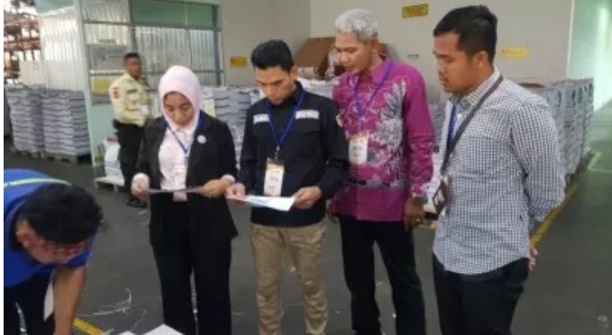 Riau Siap Hadapi Pilkada 2024: 6 Juta Surat Suara Telah Cetak dan Siap Didistribusikan