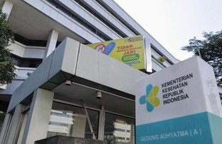 Kemenkes Instruksikan Semua Apotek Setop Sementara Jual Obat Sirop