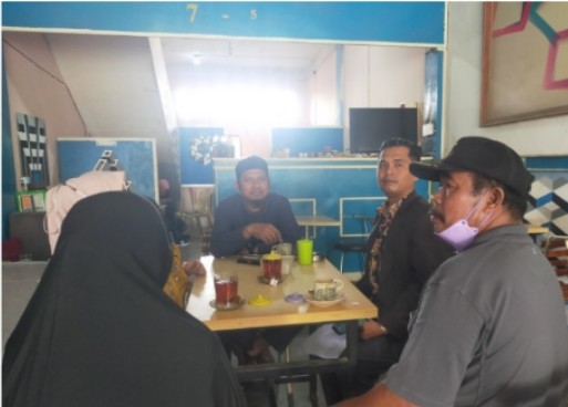 Untuk Masyarakat Inhu, Konsultasi Hukum Gratis Setiap Senin di Warkop Top Anda
