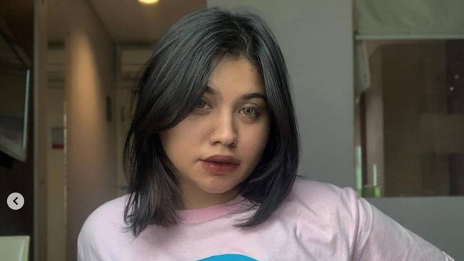 Kreator Konten Dewasa Onlyfans, Ditangkap Polisi Sita Laptop Warna Merah