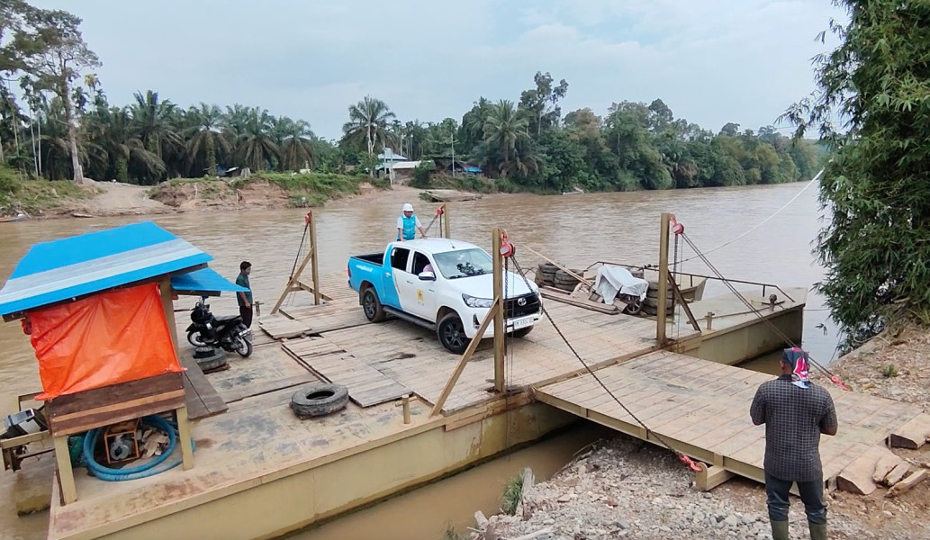 PLN Wujudkan Listrik 24 Jam di 92 Dusun Terpencil, Dorong Peningkatan Kualitas Hidup Masyarakat Riau