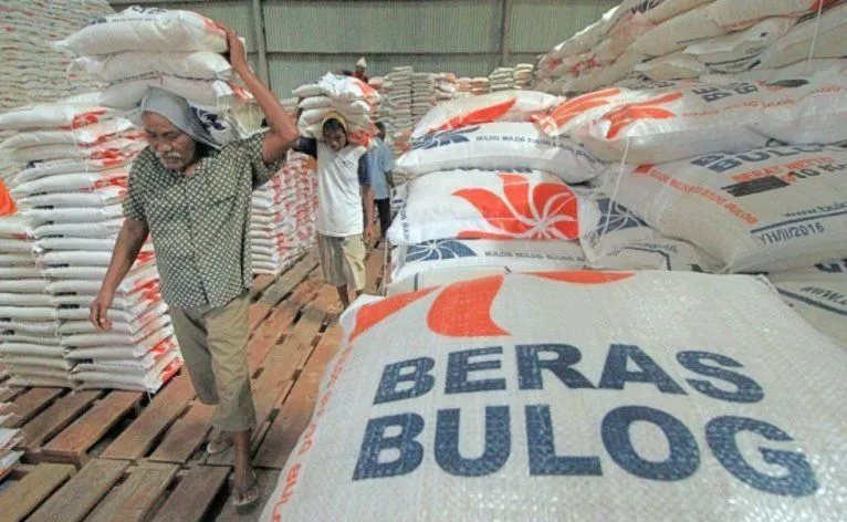 Bulog Riau Jamin Ketersediaan Beras Aman hingga Natal