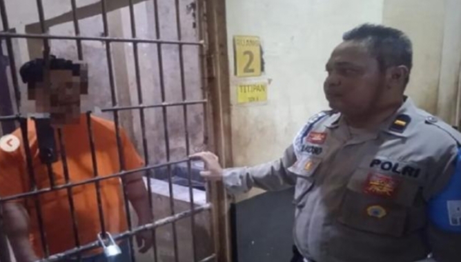 Anggota Polisi Ditahan karena Ludahi Wajah ART, Tarik Kerudung dan Benturkan Dahinya ke Lantai