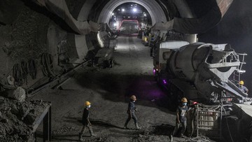 Lonjakan Biaya Proyek Kereta Cepat Akan Ditutup dengan Utang