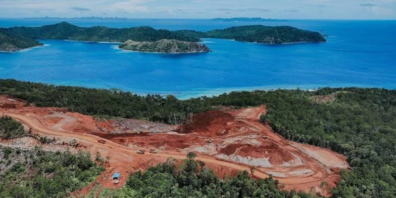 Penambangan Nikel di Raja Ampat Harus Dihentikan Permanen
