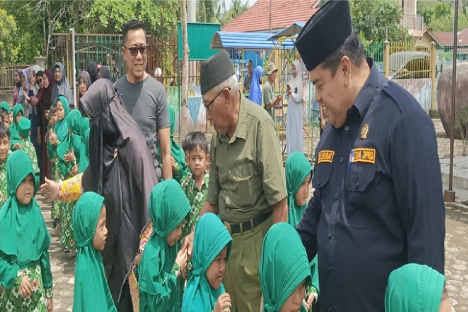 Serap Aspirasi Pendidikan, Ketua DPRD Inhu Kunjungi TK Raudhatul Ulum Candirejo
