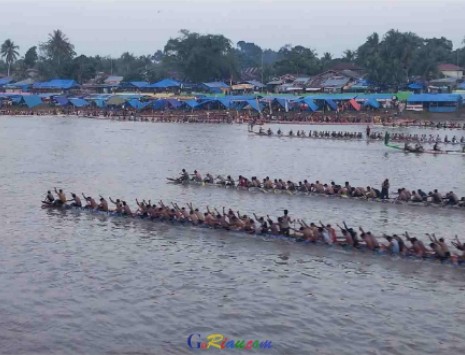 Selalu Dikeluhkan, Begini Tarif Parkir Selama Festival Pacu Jalur 2023