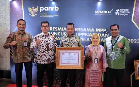 Pemko Pekanbaru Raih Penghargaan Penyelenggara MPP Kategori Prima 2023