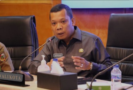 Pj Walikota Pekanbaru Minta Lelang Operator Angkutan Sampah Dilakukan Akhir November 2023