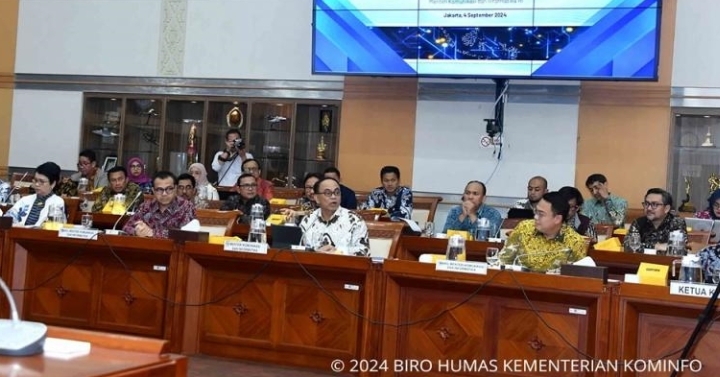 Menteri Budi Arie: Target PNBP Kementerian Kominfo Ditetapkan Rp24,74 Triliun