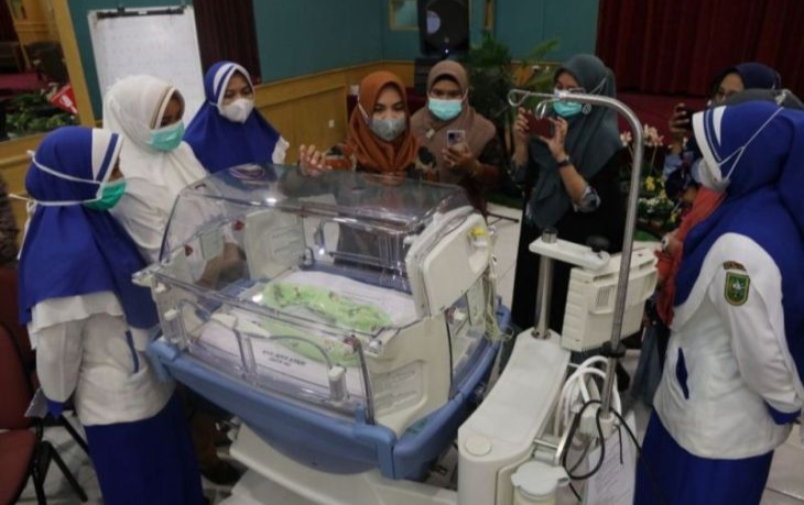 RSUD Arifin Achmad Pekanbaru Latih 200 Tenaga Kesehatan Rawat Bayi Prematur