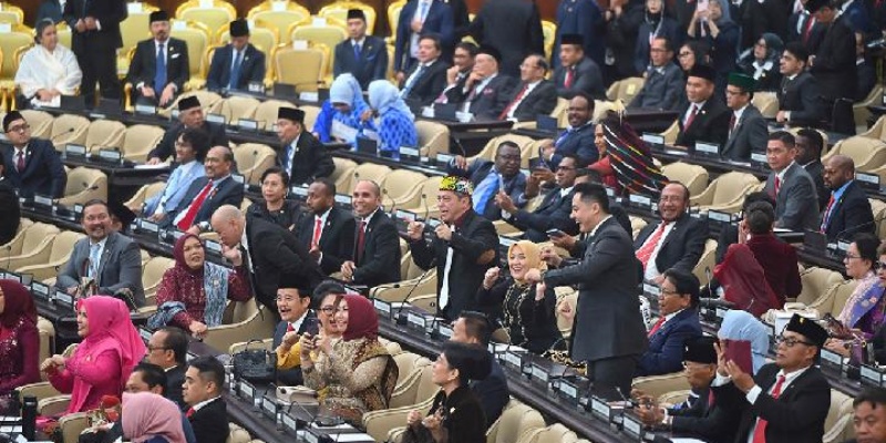 Rakyat Hanya Butuh Empati dari Anggota DPR