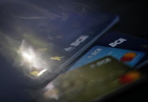 Kronologi Tukang Becak Bisa Bobol Tabungan Nasabah BCA Rp345 Juta