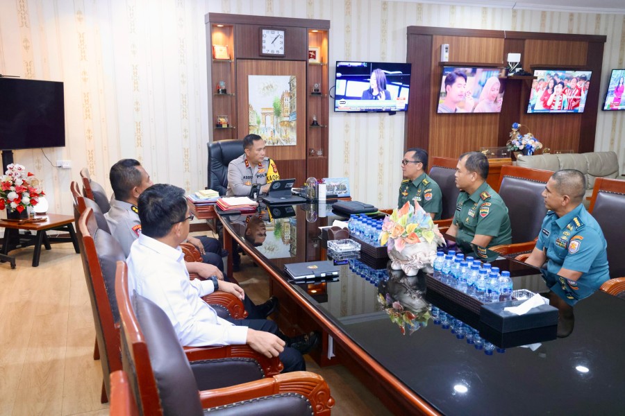 Kapolda Kepri Terima Audiensi Pasis Sesko TNI: Perkuat Sinergi Untuk Keamanan Wilayah