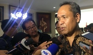 Fraksi Demokrat Usul Kapolri Diberhentikan Sementara