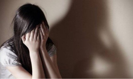 Takut Dicerai, Istri Biarkan Suami Perkosa Putrinya Berusia 12 Tahun Hingga 14 Kali