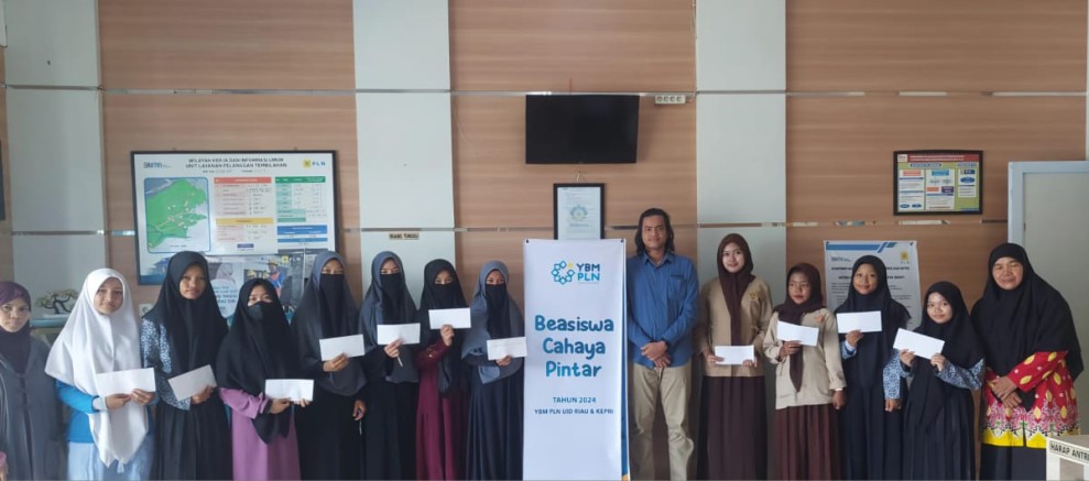 25 Siswa SLTA Terima Beasiswa Cahaya Pintar, PLN Dorong Generasi Cerdas dan Berakhlak