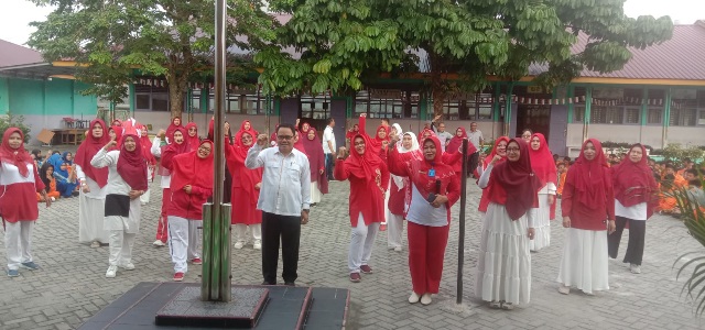HUT RI ke -78, SMPN 25 Pekanbaru, Gelar Perlombaan Majelis Guru dan siswa