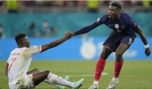 Pogba Dapat Ancaman Pemerasan Rp191 M, Dilakukan Sang Kakak