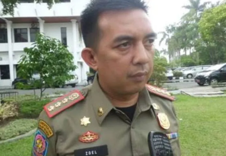 Satpol PP Pekanbaru Tertibkan Bangunan Ilegal di Daerah Milik Jalan