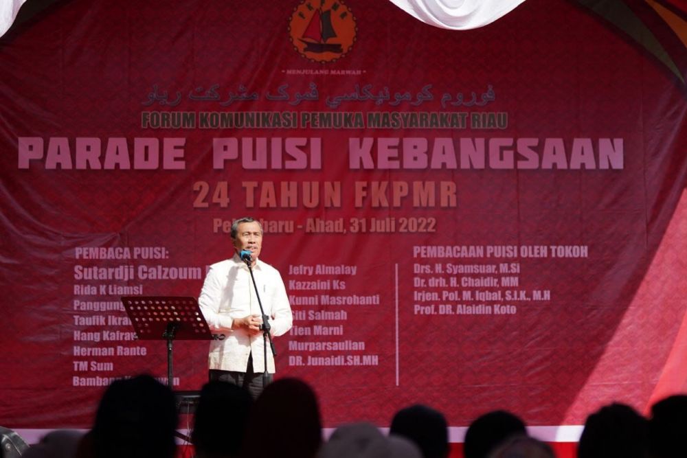 Milad FPKMR ke-24 Tahun, Gubri Bacakan Puisi Atan Lasak