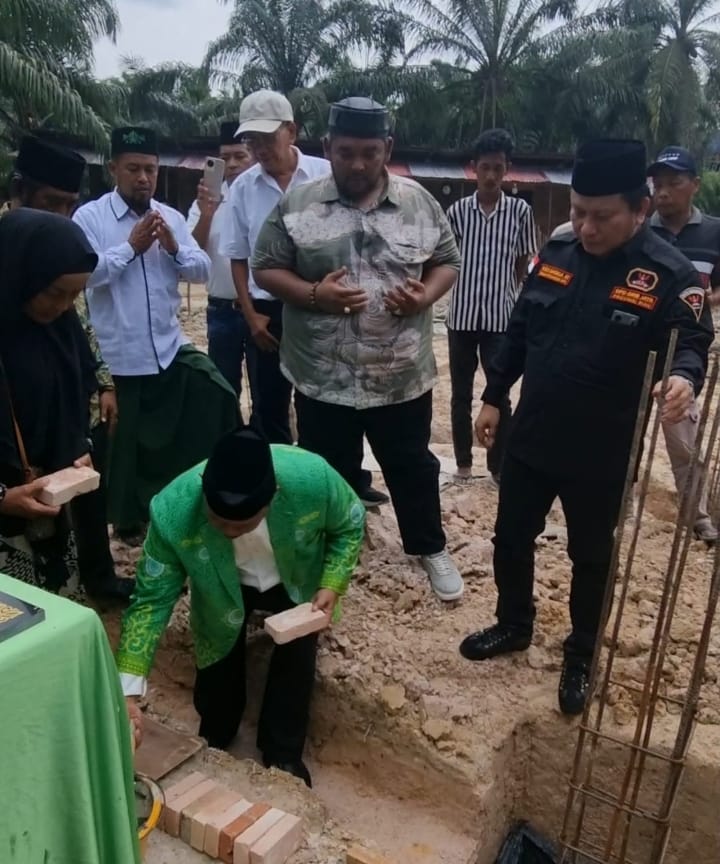 Merdunya Ayat Suci Alquran di Peletakan Batu Pertama Masjid Ali Rahmad dan Rumah Tahfidz Hj Erlina