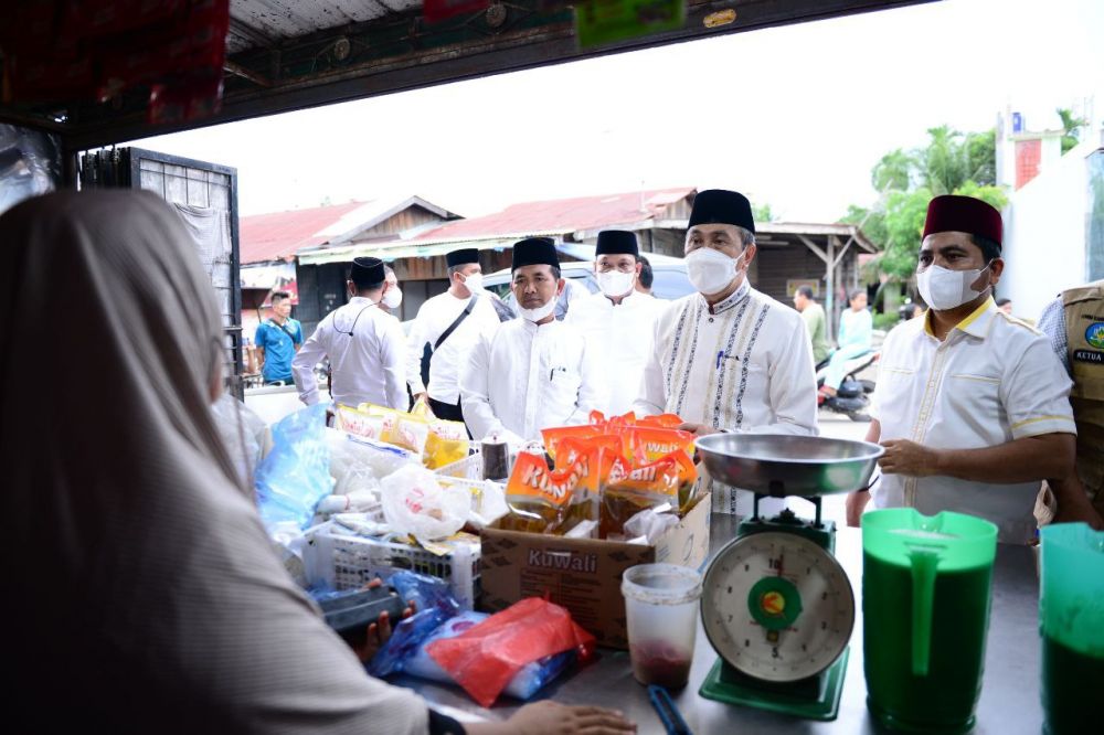 Warga Pelalawan Minta Gubernur Riau Lanjutkan Program Pasar Murah