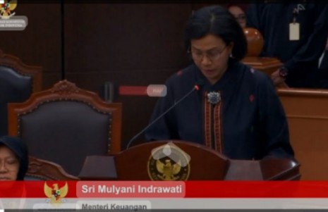 Sri Mulyani Bongkar Asal Uang yang Dipakai Jokowi Bagi-bagi Banpres