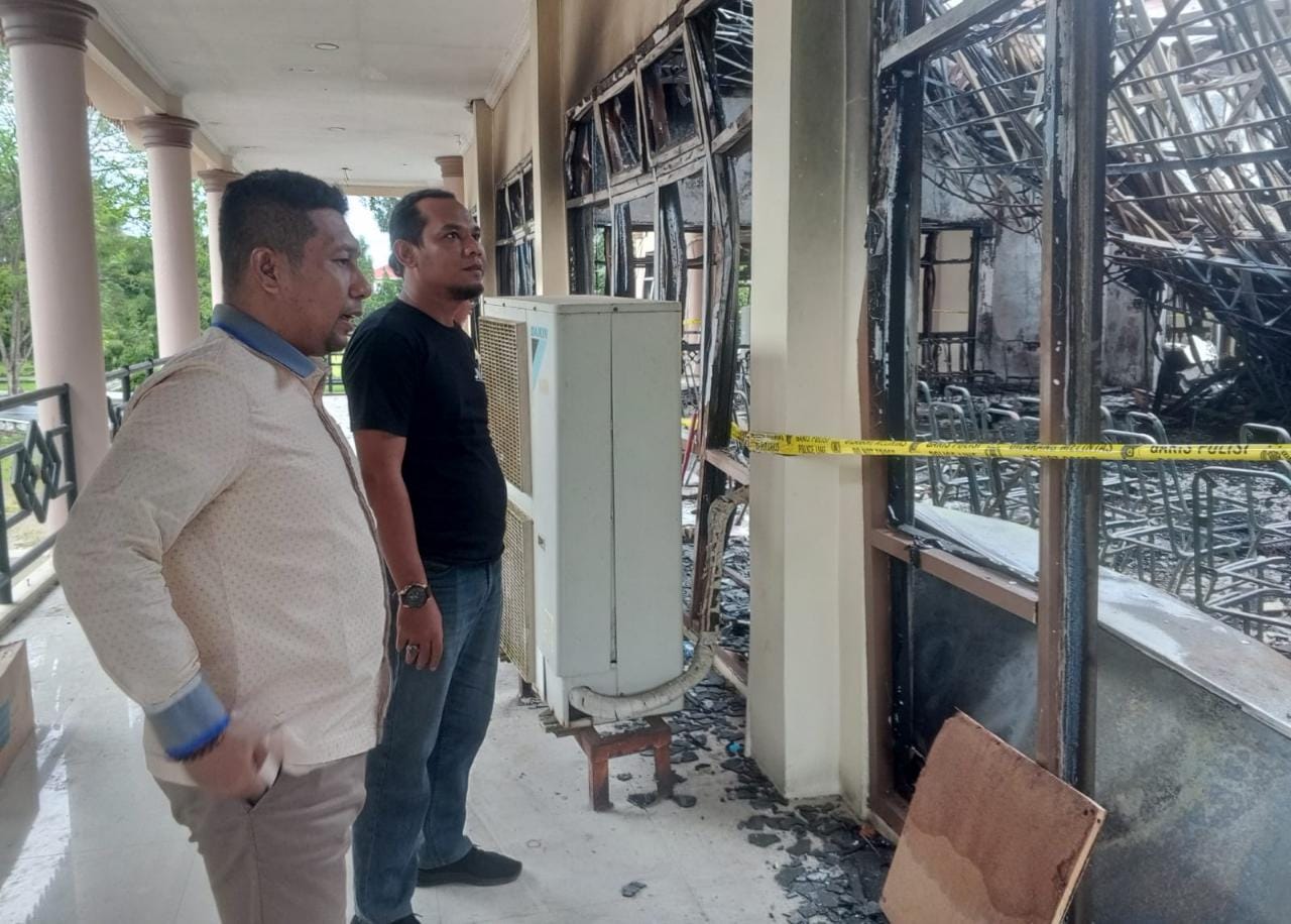 Pasca Kebakaran, Usulkan Bangun Baru Gedung DPRD Inhu Sesuai DED