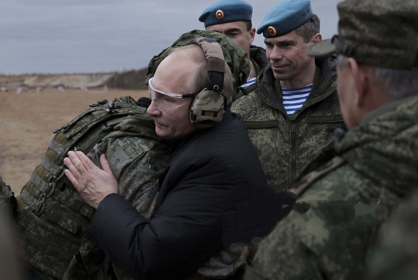 Putin Pantau Latihan Pasukan Nuklir Strategis Rusia