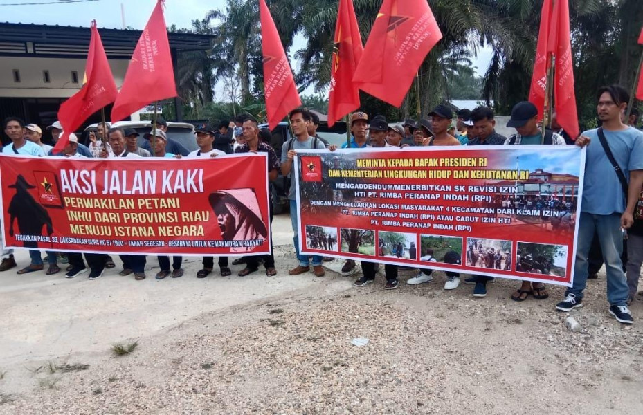 Aksi Jalan Kaki Petani INHU Menuju Ke Istana Negara, Meminta Joko Widodo Turun Tangan