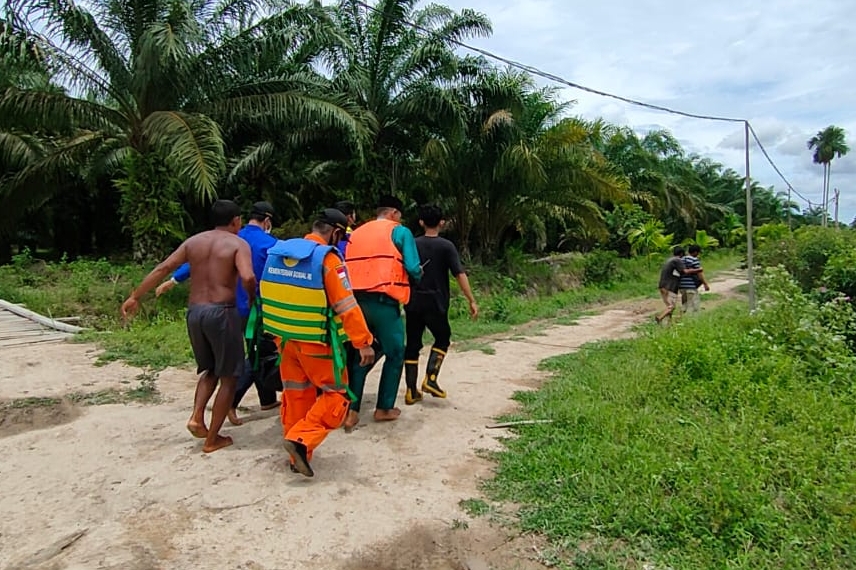 Basarnas: Empat Pekerja Tenggelam saat Langsir Sawit di Dumai