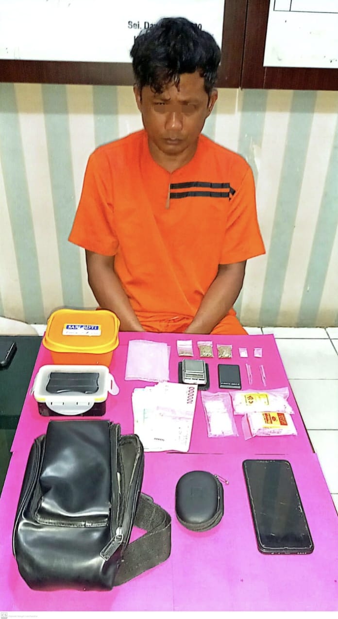 Kedapatan Memiliki Sabu dan Ganja Keling Berhasil Diamankan Polsek Rengat Barat