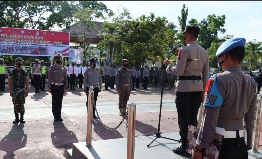 Kapolres Inhu Pimpin Apel Gelar Pasukan Operasi Ketupat LK 1443 H/2022