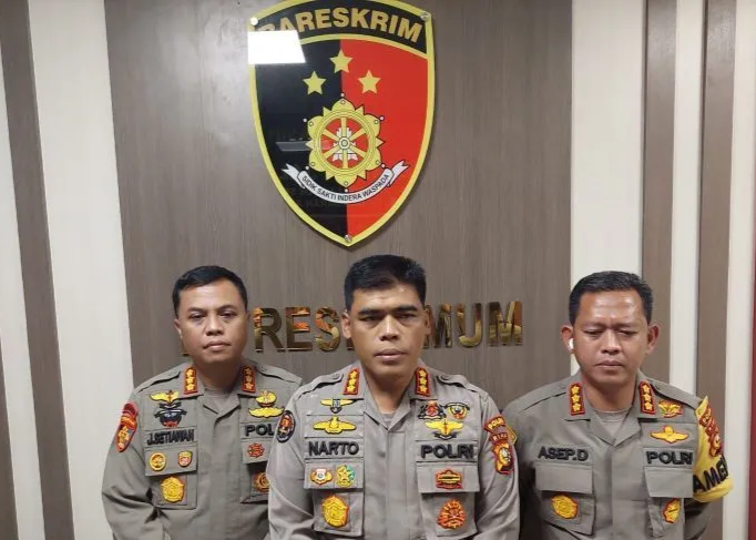 Polda Riau Buru Oknum Polisi yang Tikam Rekan Kerja hingga Tewas