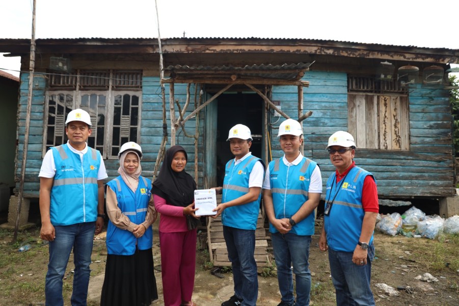 PLN UID Riau dan Kepri Hadirkan Sambungan Listrik Gratis bagi 3.456 Warga Lewat Program BPBL