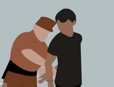 Dua Warga Rangsang Ketakutan Saat Bertemu Polisi, Lalu Buang Bungkus Rokok ke Semak-semak