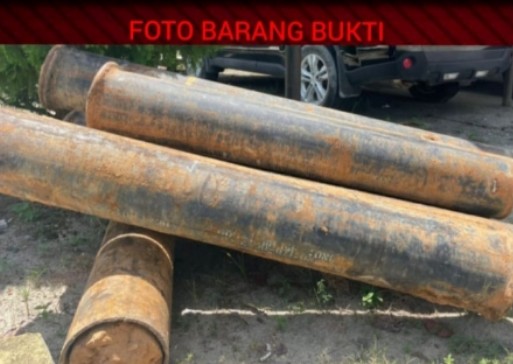 Tiga Pengangguran Curi Pipa Besi Filing Rig PT PHR