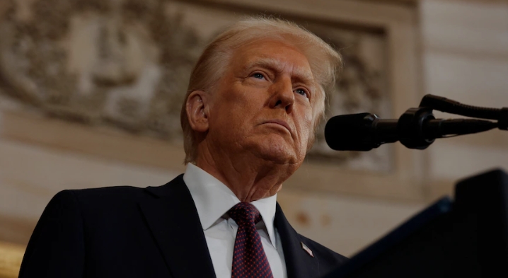 Donald Trump Umumkan Darurat Ekonomi Nasional AS