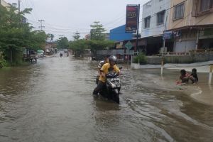 Antisipasi Banjir Pekanbaru, Dinas PUPR Diminta Manfaatkan Program Padat Karya