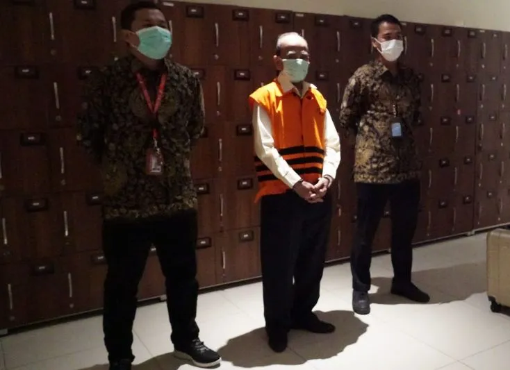 Suparman Bebas, KPK Tahan Mantan Gubernur Riau Annas Maamun