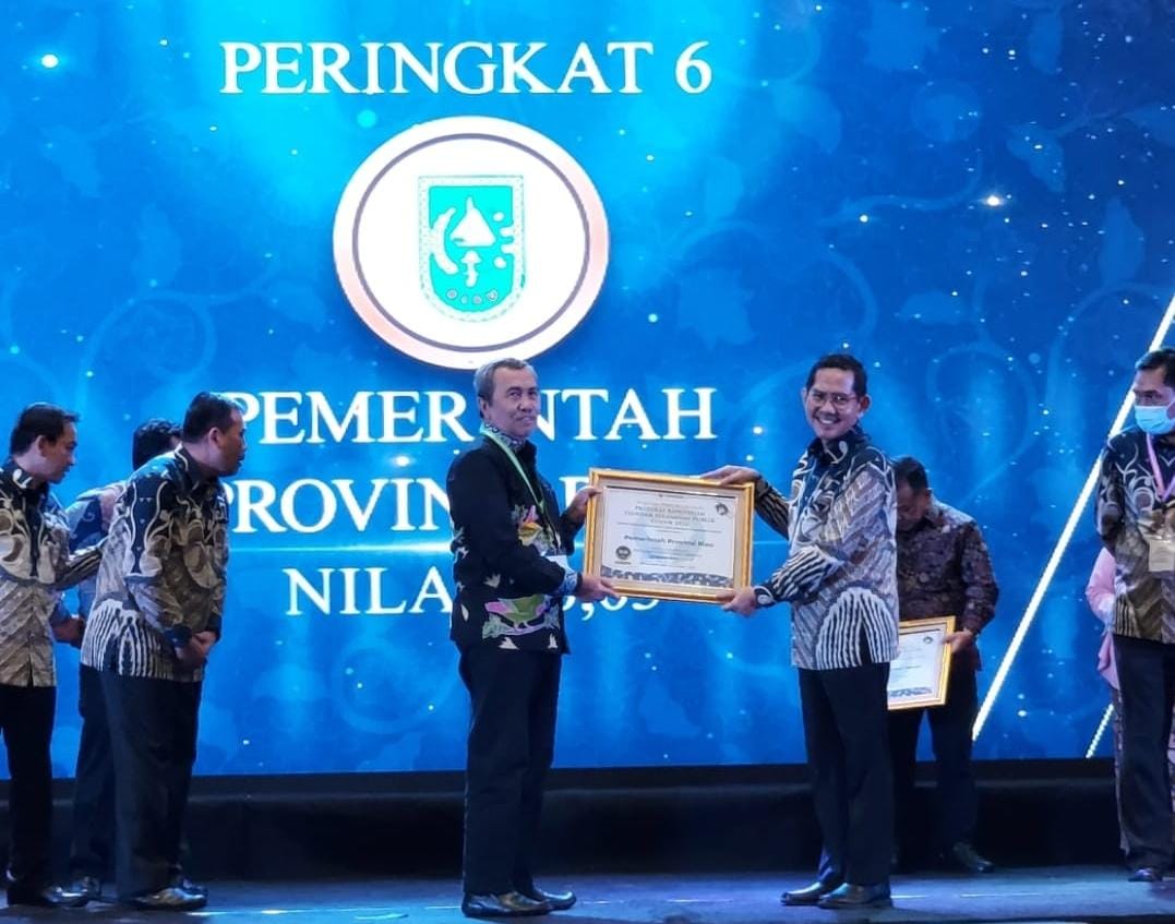 Provinsi Riau Menerima Penganugrahan Pelayanan Publik dari Ombudsman RI