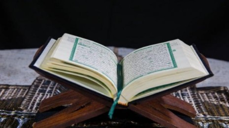 Viral Pejabat Kemenhub Diduga Sumpah Sambil Injak Alquran, Dilaporkan ke Polda Metro