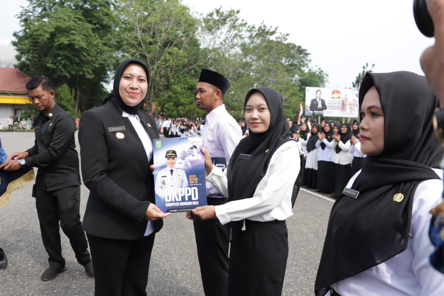 1.843 PPPK di Lantik Bupati Inhu Rezita Meylani