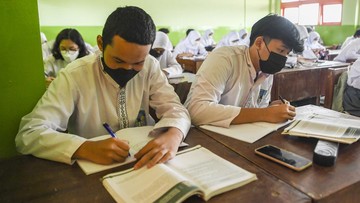 Hepatitis Misterius Meluas, DKI Buka Opsi Setop Sekolah Tatap Muka