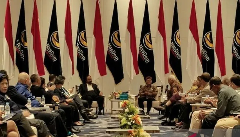 Surya Paloh Tekankan Pentingnya Peran Parpol dalam Menentukan Arah