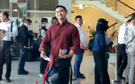Zumi Zola Kembali Sambangi KPK, Jadi Saksi Kasus Suap Mantan Anggota DPRD Jambi