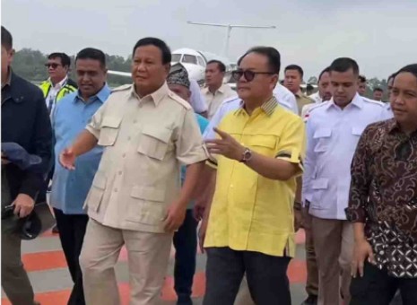 Dua Mantan Gubernur Riau, Syamsuar dan Rusli Zainal Dampingi Prabowo di Pekanbaru