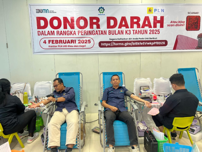 PLN UID Riau Gelar Aksi Donor Darah, Berikan Energi Kehidupan bagi Sesama